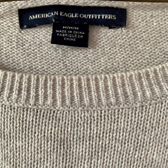 Long sleeve grey top with volume sleeve. - Picture 3 of 3